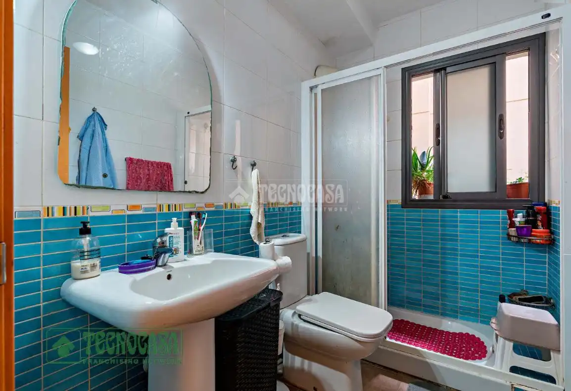 Baño de Piso en venta en El Ejido con Aire acondicionado y Calefacción