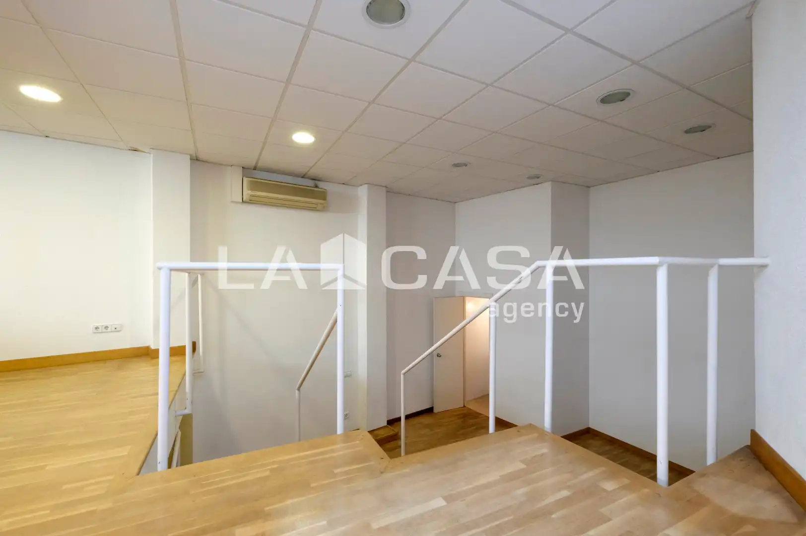 Local comercial en venda a Nou Barris, imagen 26