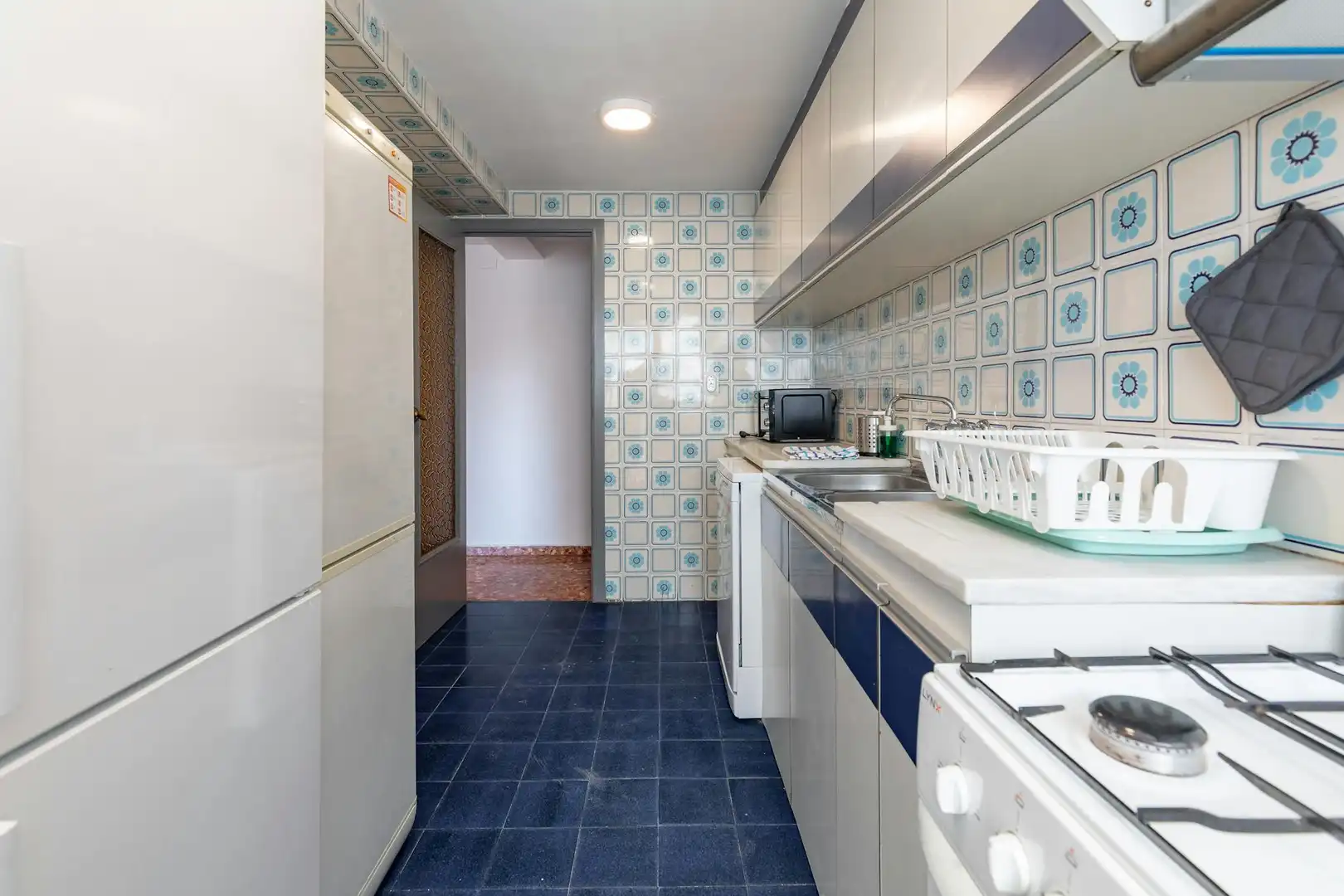 Kitchen of Flat for share in Valencia  with Furnished and Washing machine
