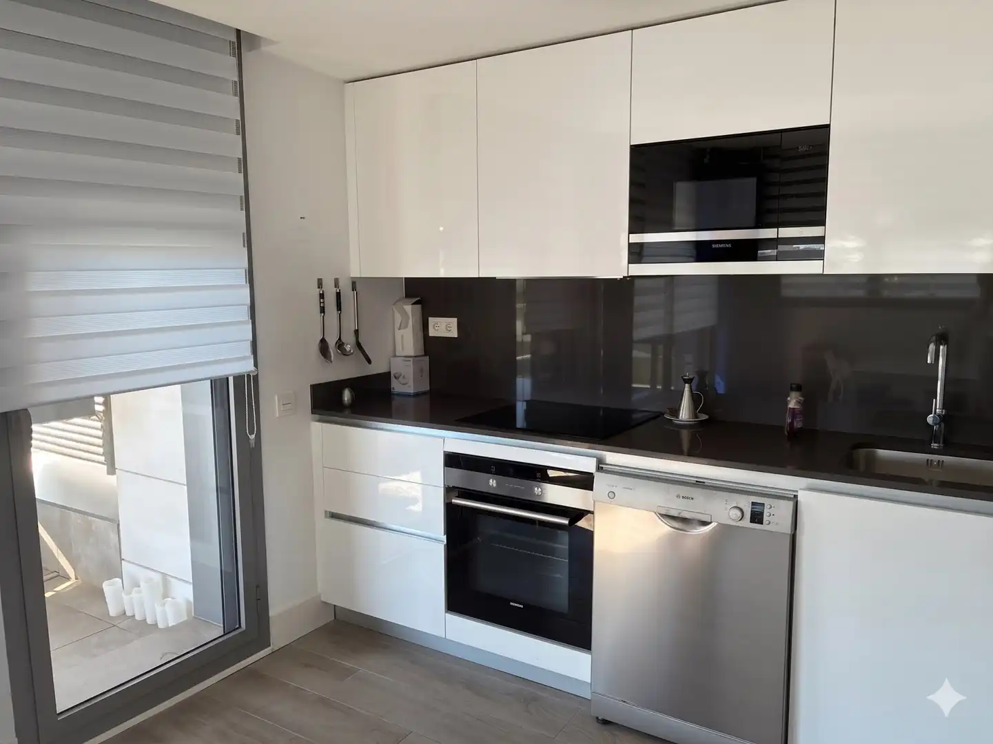 Kitchen of Flat for rent in Castell d'Aro, Platja d'Aro i s'Agaró  with Air Conditioner, Heating and Terrace