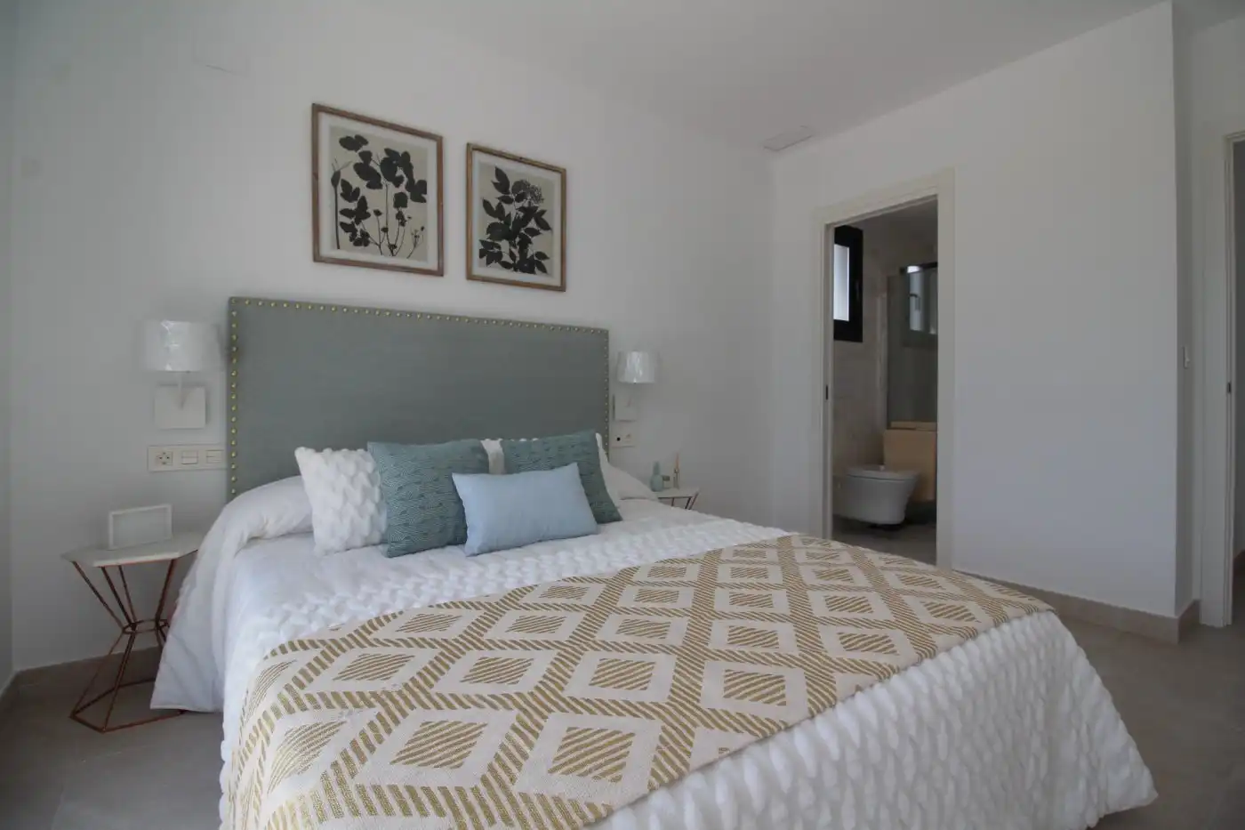 Habitación de Casa o chalet en venta en La Nucia con Aire acondicionado, Calefacción y Jardín privado