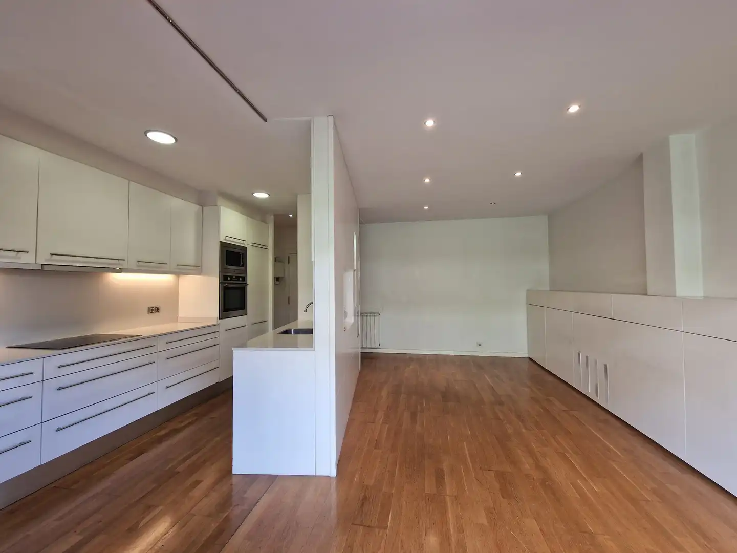Kitchen of Ground floor for sale in Girona  with Air Conditioner, Heating and Terrace
