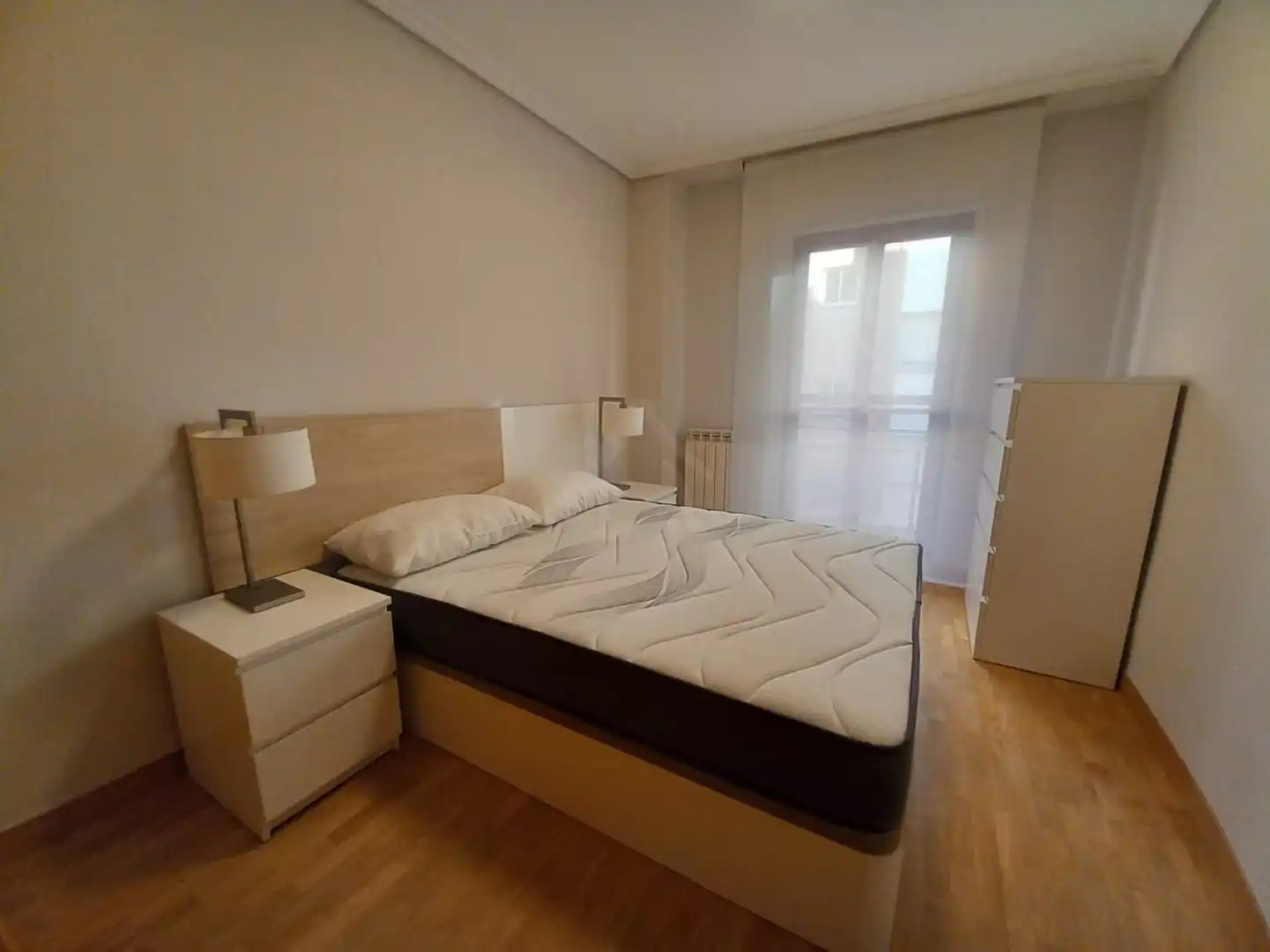Piso de alquiler en Logroño - CL PILAR SALARRULLANA, Gran Via