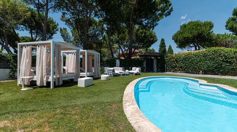 Foto 3 von Einfamilien-Reihenhaus zum Verkauf in Bonanza, Boadilla del Monte