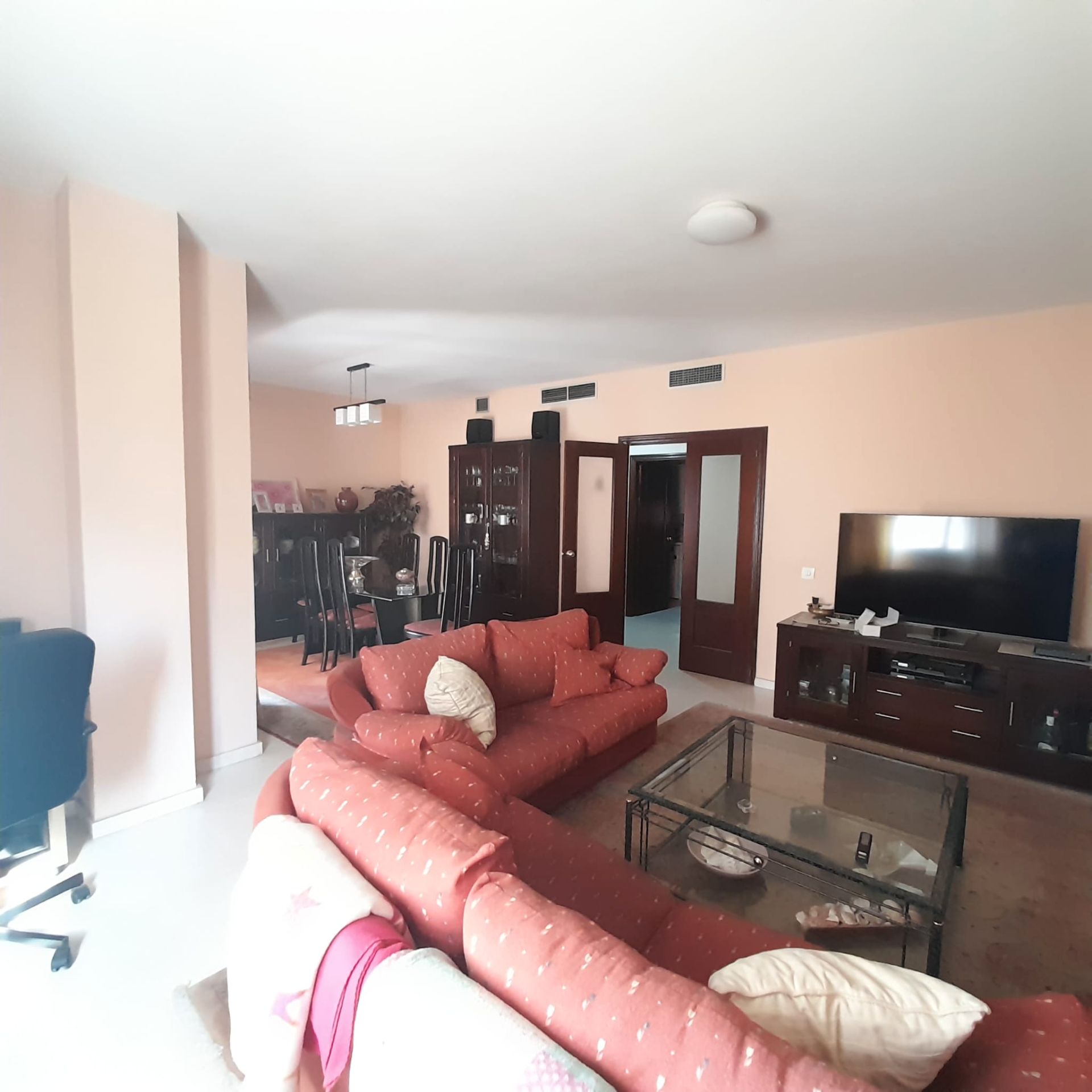Living room of Flat for sale in  Sevilla Capital  with Air Conditioner and Terrace