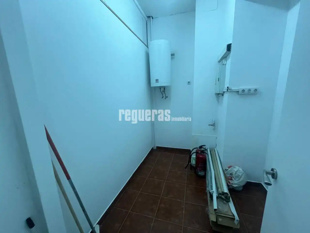 Business premises to rent in Llano Ponte, imagen 7