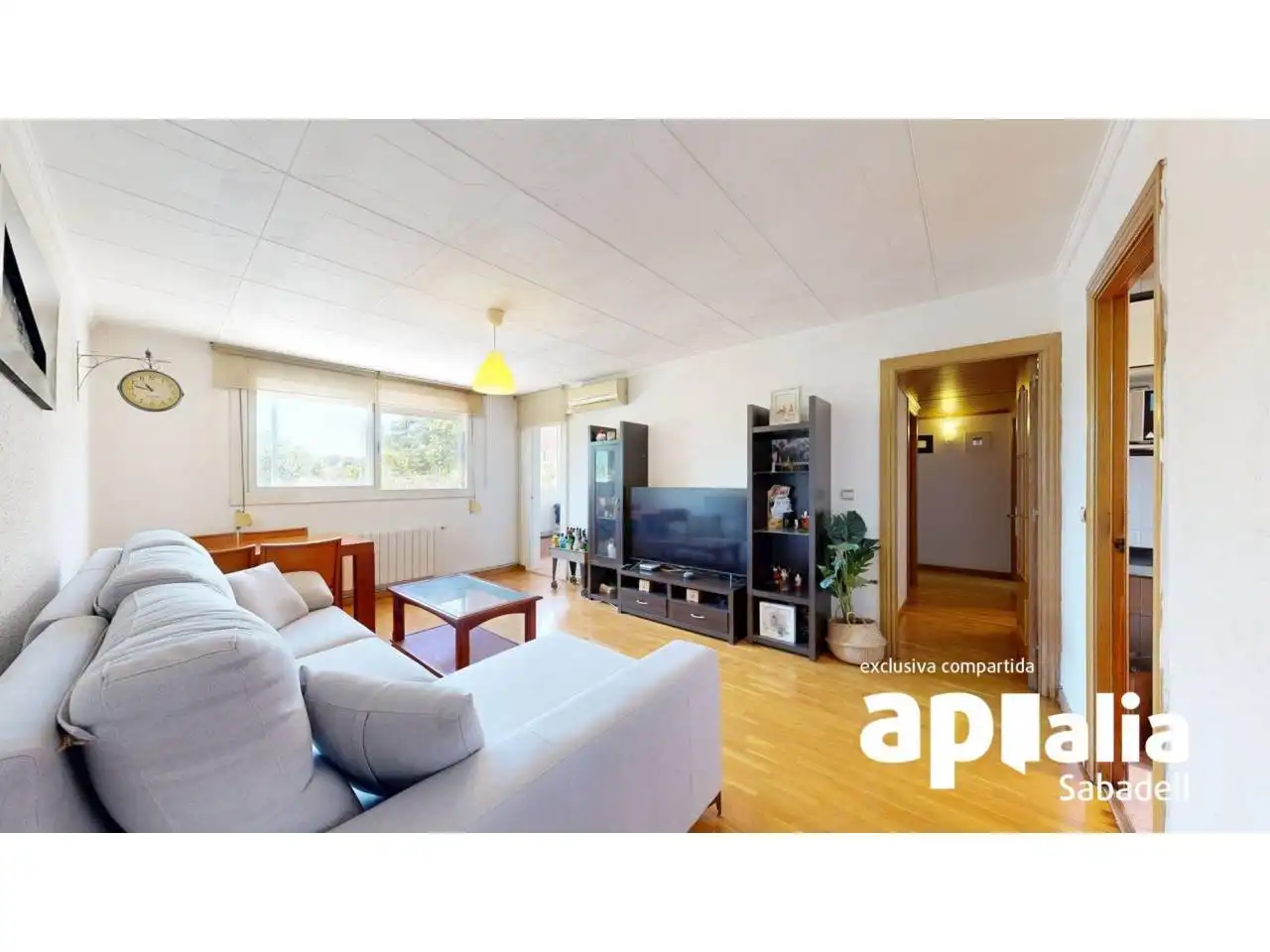Habitación de Piso en venta en Badia del Vallès con Aire acondicionado, Calefacción y Parquet