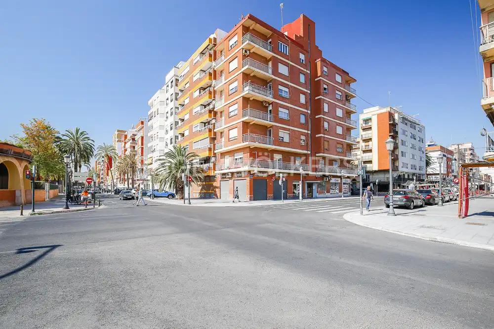 Vista exterior de Piso de alquiler en Valencia con Aire acondicionado, Calefacción y Terraza