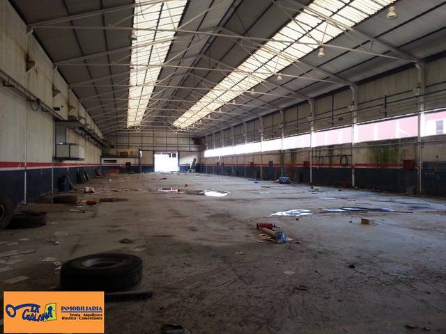 Nave industrial en Alquiler en Nacion IV en Valdepeñas