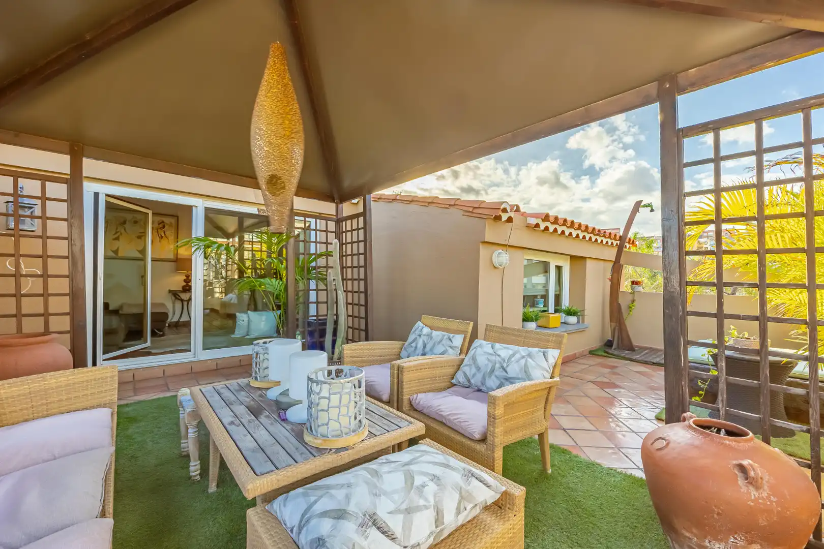 Terrassa de Casa o xalet en venda en Las Palmas de Gran Canaria amb Parquet, Terrassa i Traster