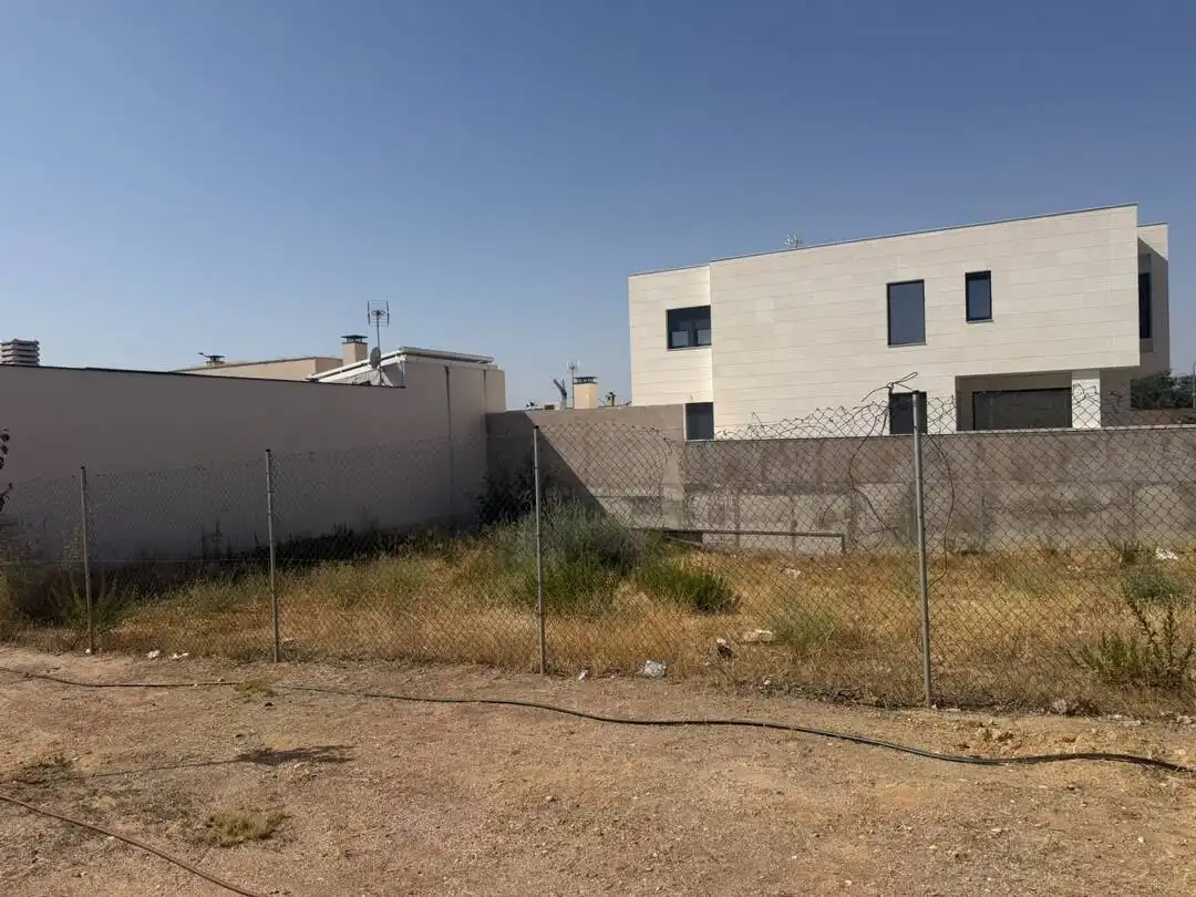 Terreny residencial en venda a Olías del Rey, imagen 4