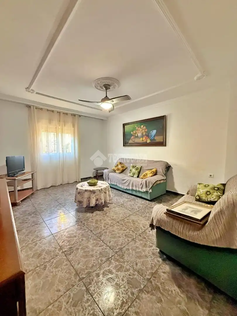 Maison jumelée à vendre à Santa María del Águila, imagen 6