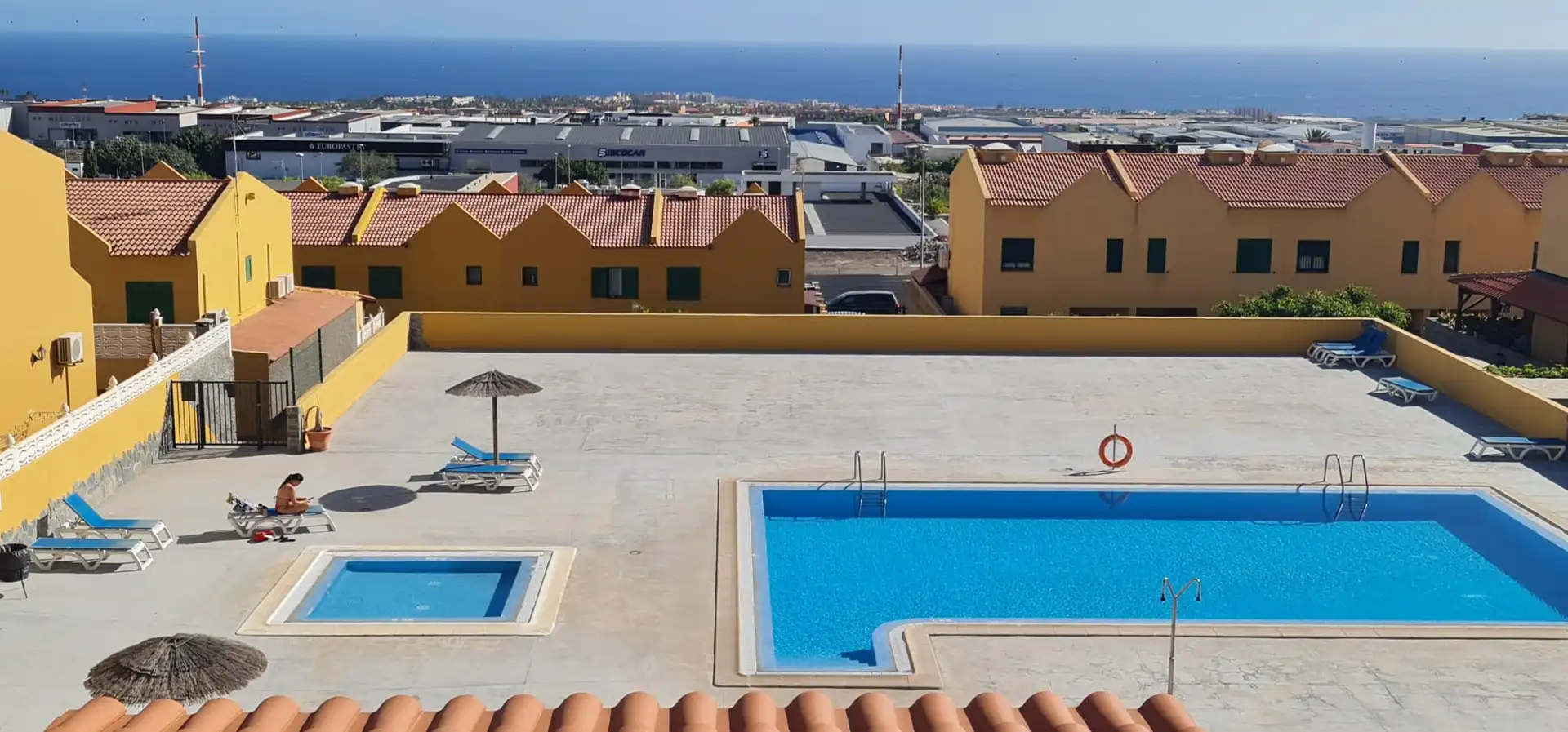 Piscina de Casa o xalet de lloguer en San Miguel de Abona amb Jardí privat, Terrassa i Traster