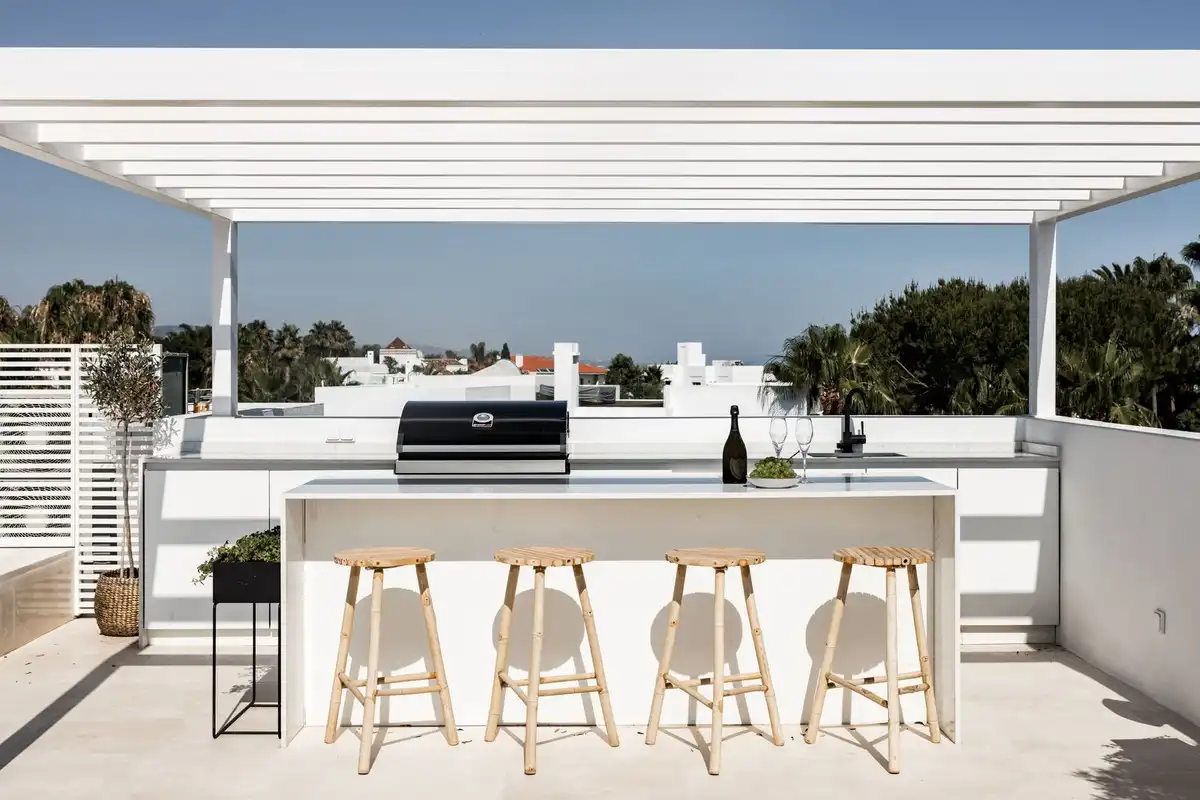 Terraza de Casa o chalet en venta en Marbella con Aire acondicionado, Jardín privado y Terraza