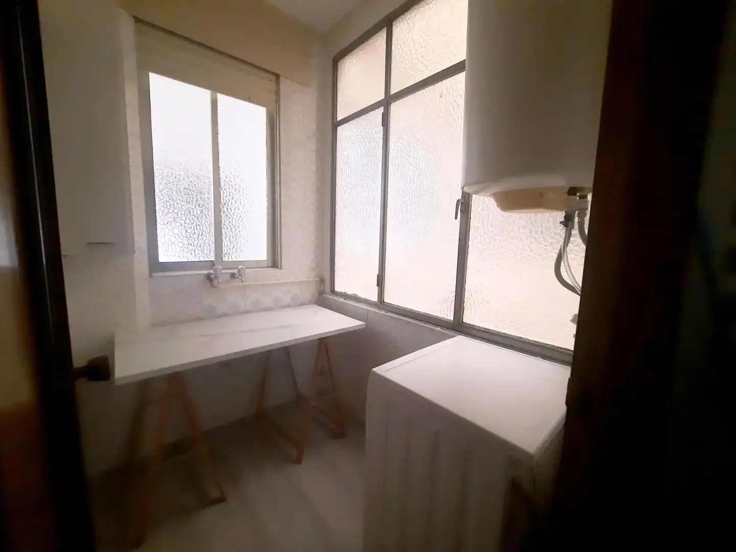 Badezimmer von Wohnung zur Miete in Sagunto / Sagunt mit Klimaanlage, Heizung und Balkon
