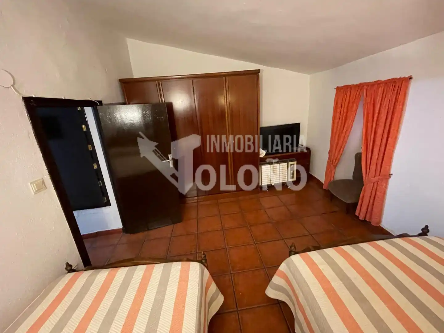 Dormitori de Casa o xalet en venda en Cuzcurrita de Río Tirón amb Traster, Moblat i Forn