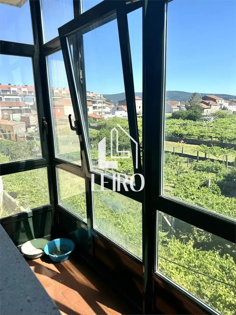 Exterior view of Houses for sale in Cambados  with Balcony