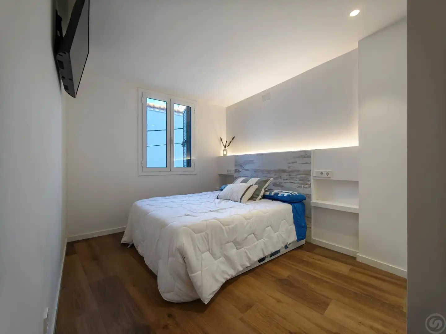 Schlafzimmer von Maisonette zum Verkauf in Cadaqués mit Klimaanlage, Heizung und Abstellraum