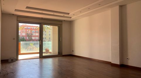 Photo 3 of Flat for sale in C/ Santa Anna, Plaza Crevillente - Antiguos Juzgados - El Asilo, Elche / Elx