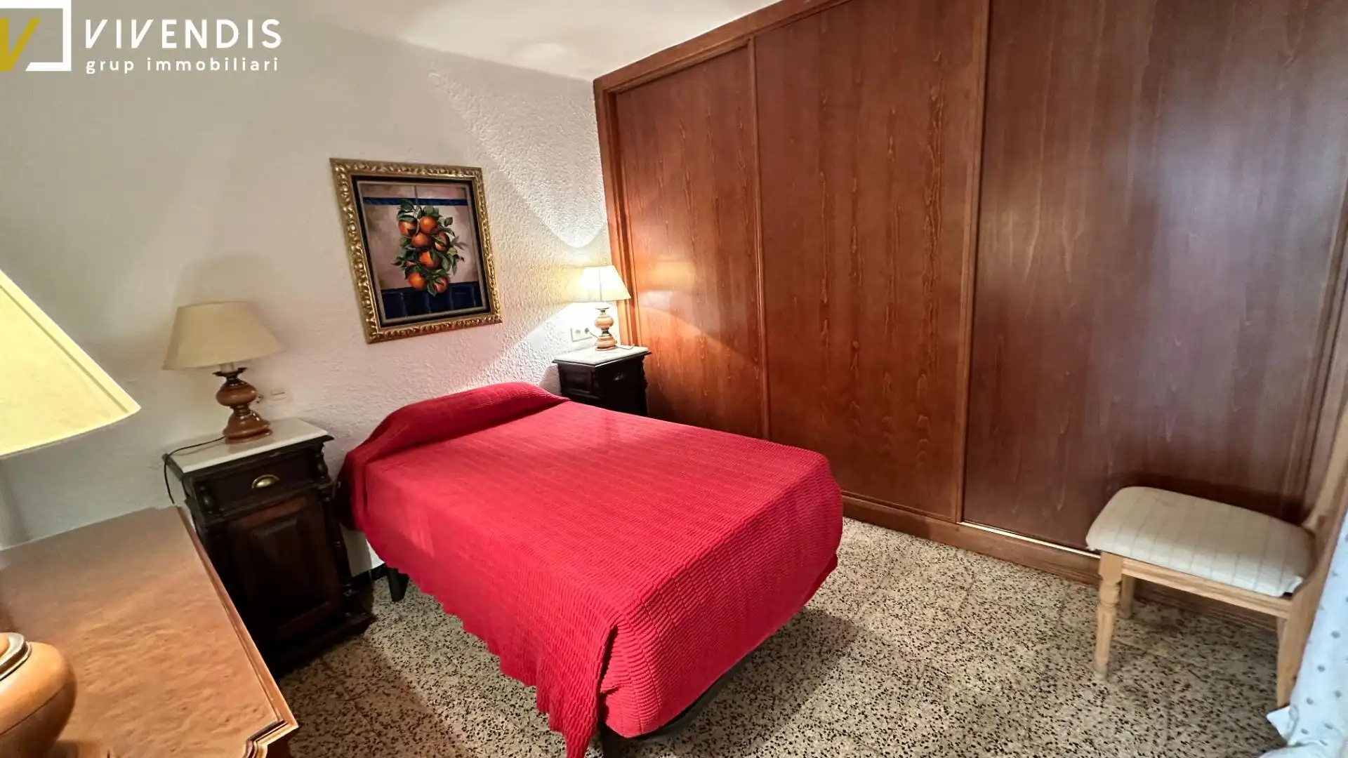 Dormitori de Pis en venda en Lleida amb Calefacció i Moblat
