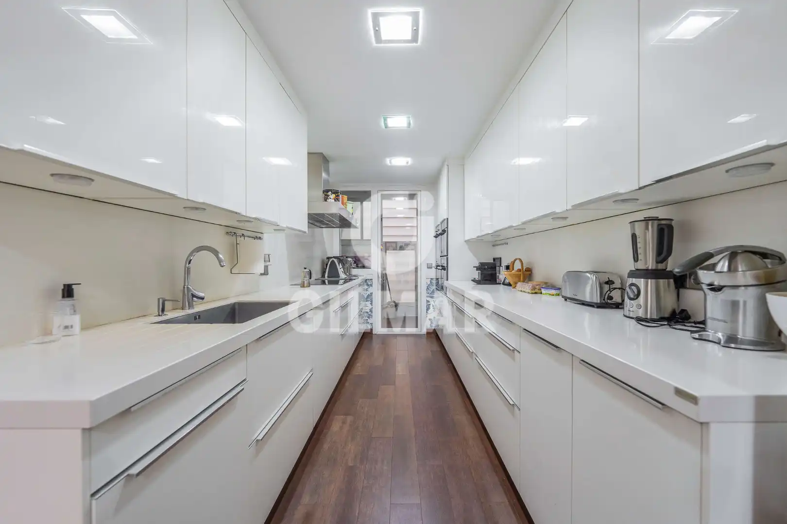 Flat for sale in Calle de la Kerria, El Soto de la Moraleja