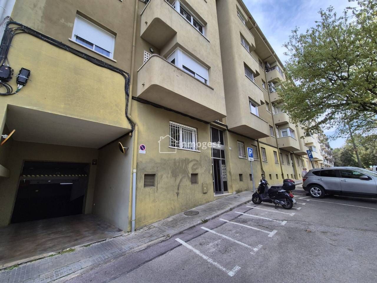 Exterior view of Garage for sale in Girona Capital