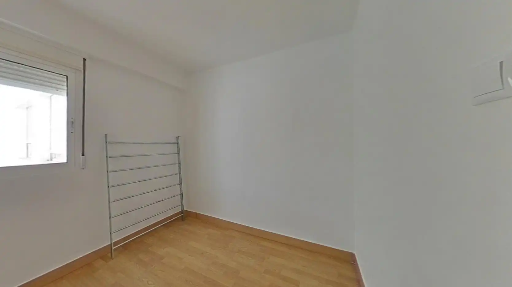 Habitación de Piso en venta en Zaragoza con Calefacción, Horno y Balcón