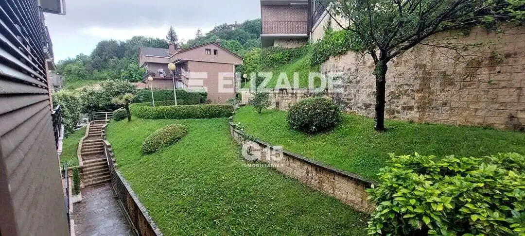 Piso en venta en Donostia - San Sebastián  con Calefacción, Jardín privado y Terraza