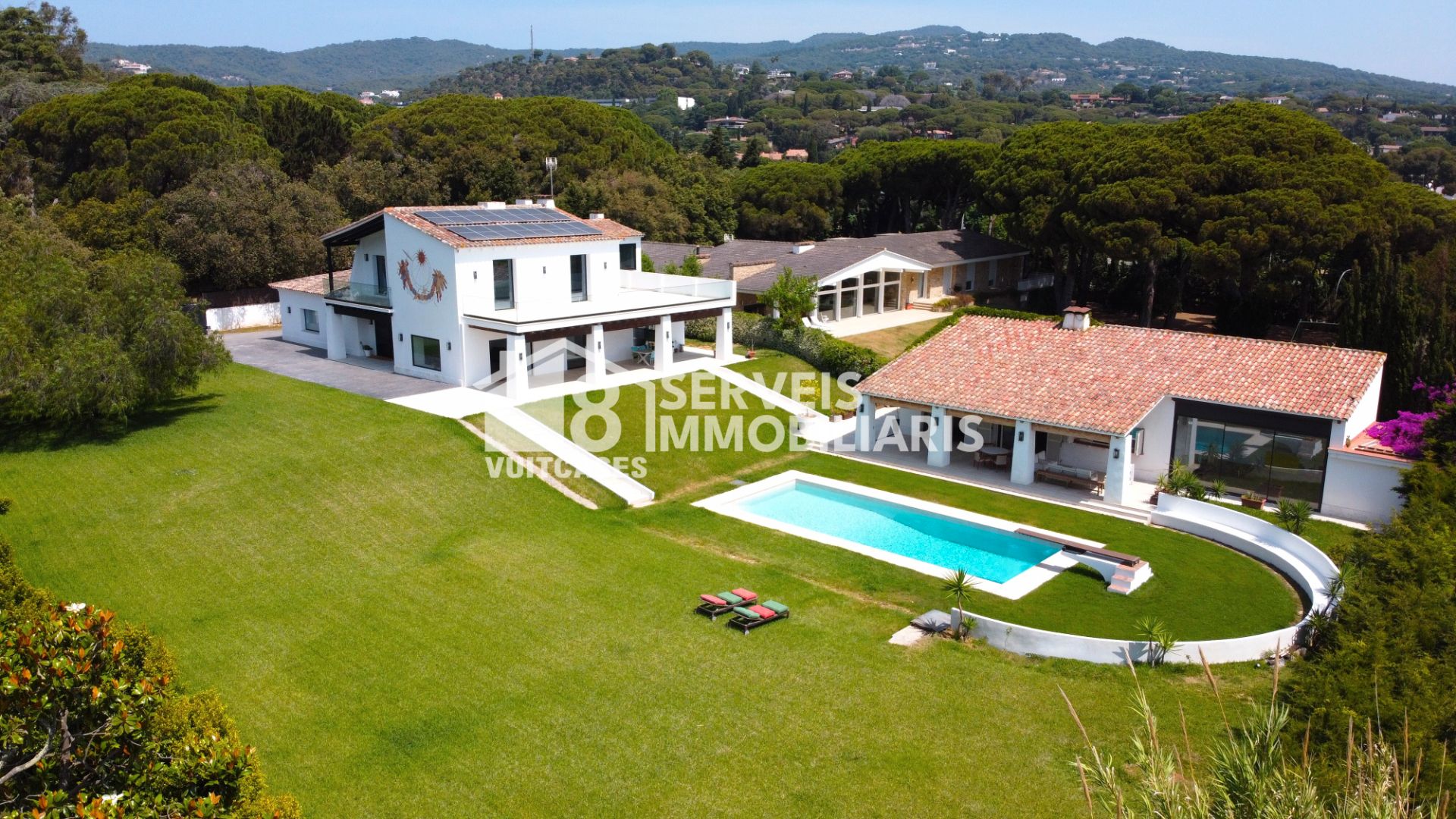 Vista exterior de Casa o xalet en venda en Sant Andreu de Llavaneres amb Aire condicionat, Calefacció i Jardí privat