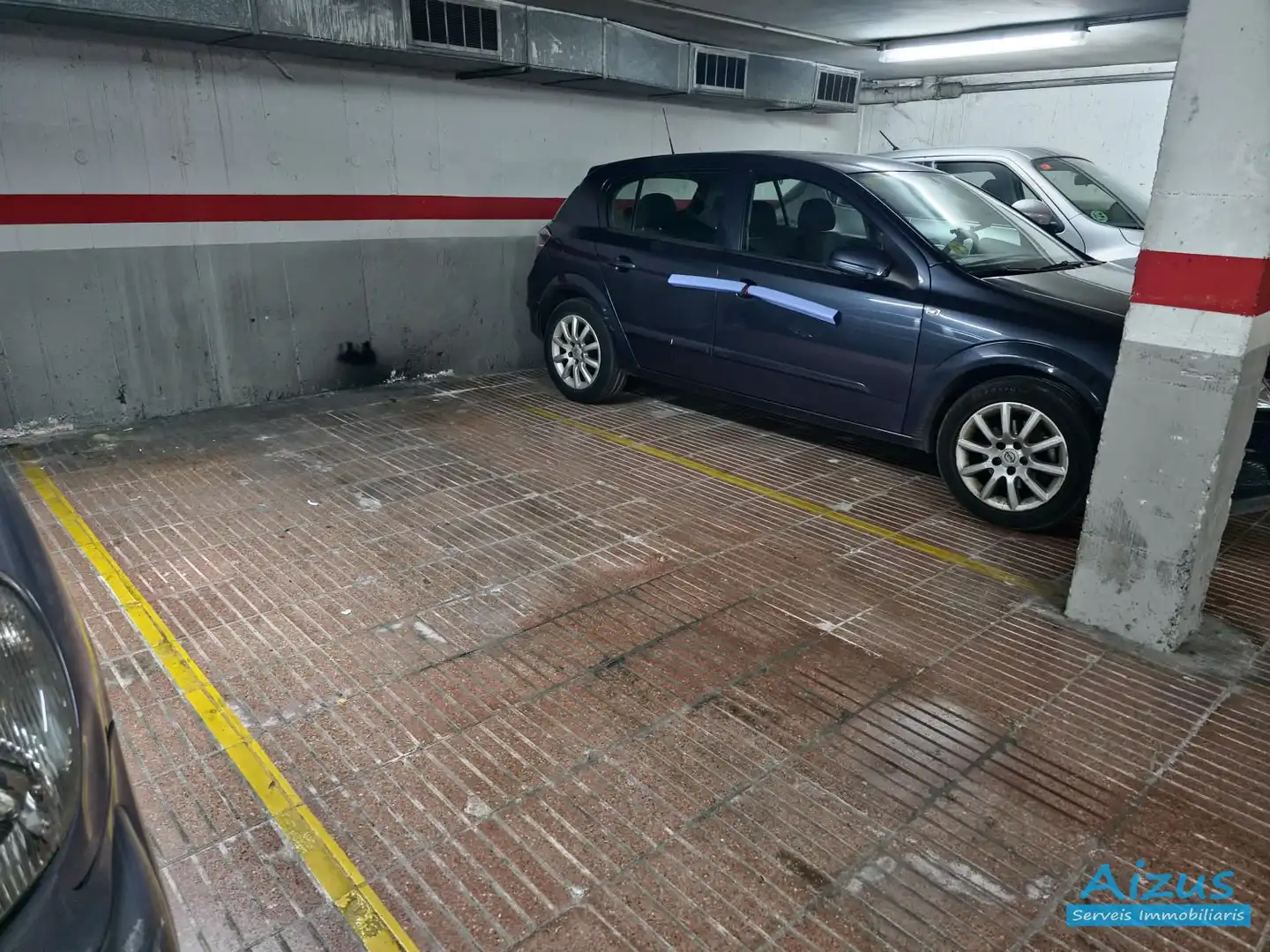 Aparcament de Garatge en venda en Ripollet