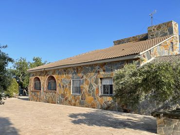 Casa rustica con piscina in vendita a bon capo