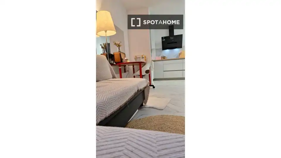 Vista exterior de Apartament per a compartir en Sevilla amb Aire condicionat, Calefacció i Terrassa