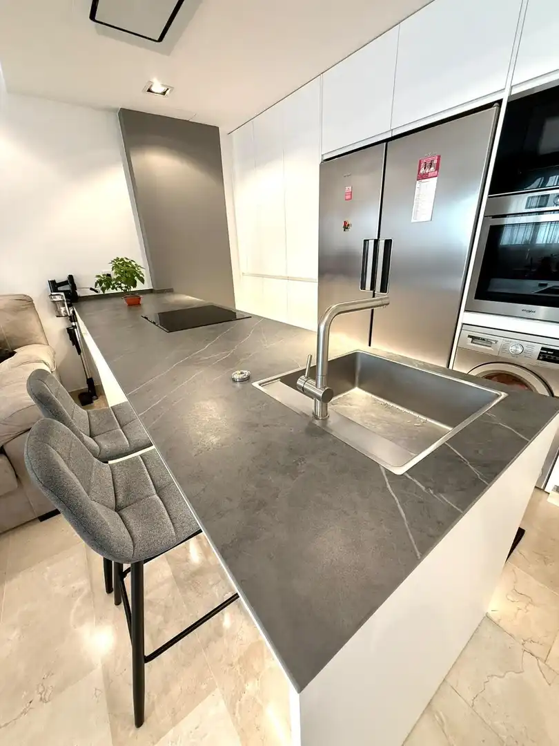 Appartement compact avec ascenseur à vendre à Calle TRASBOLSA, imagen 3