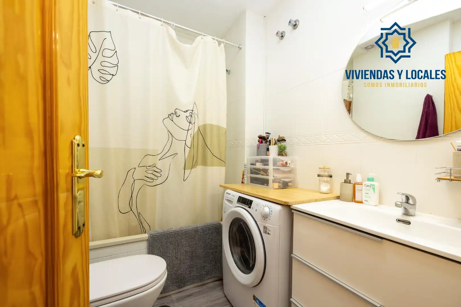 Baño de Piso en venta en La Zubia con Calefacción y Balcón