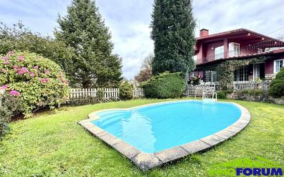 Swimming pool of House or chalet for sale in Oleiros  with Heating, Private garden and Terrace