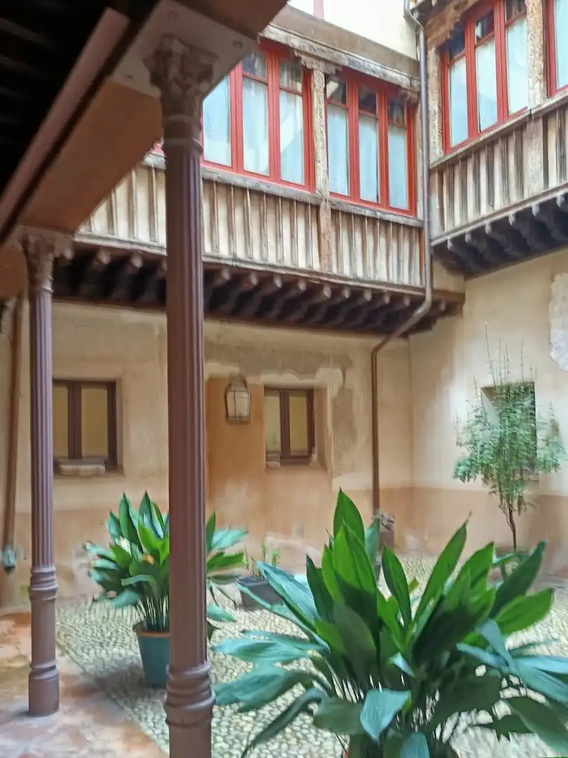 Außenansicht von Wohnung zum Verkauf in Toledo mit Privatgarten