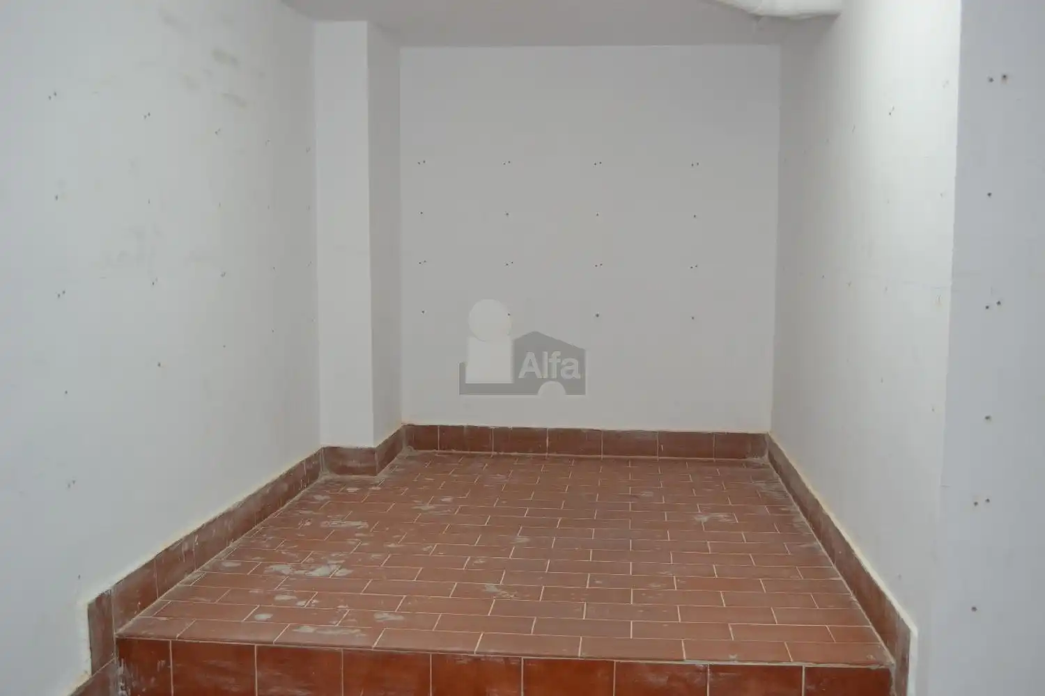 Local de alquiler en Carretera Barcelona, 41, Bonrepòs i Mirambell