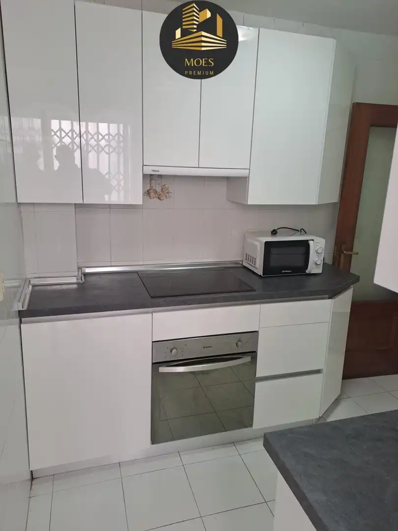 Cocina de Piso de alquiler en Jaén con Aire acondicionado, Calefacción y Balcón
