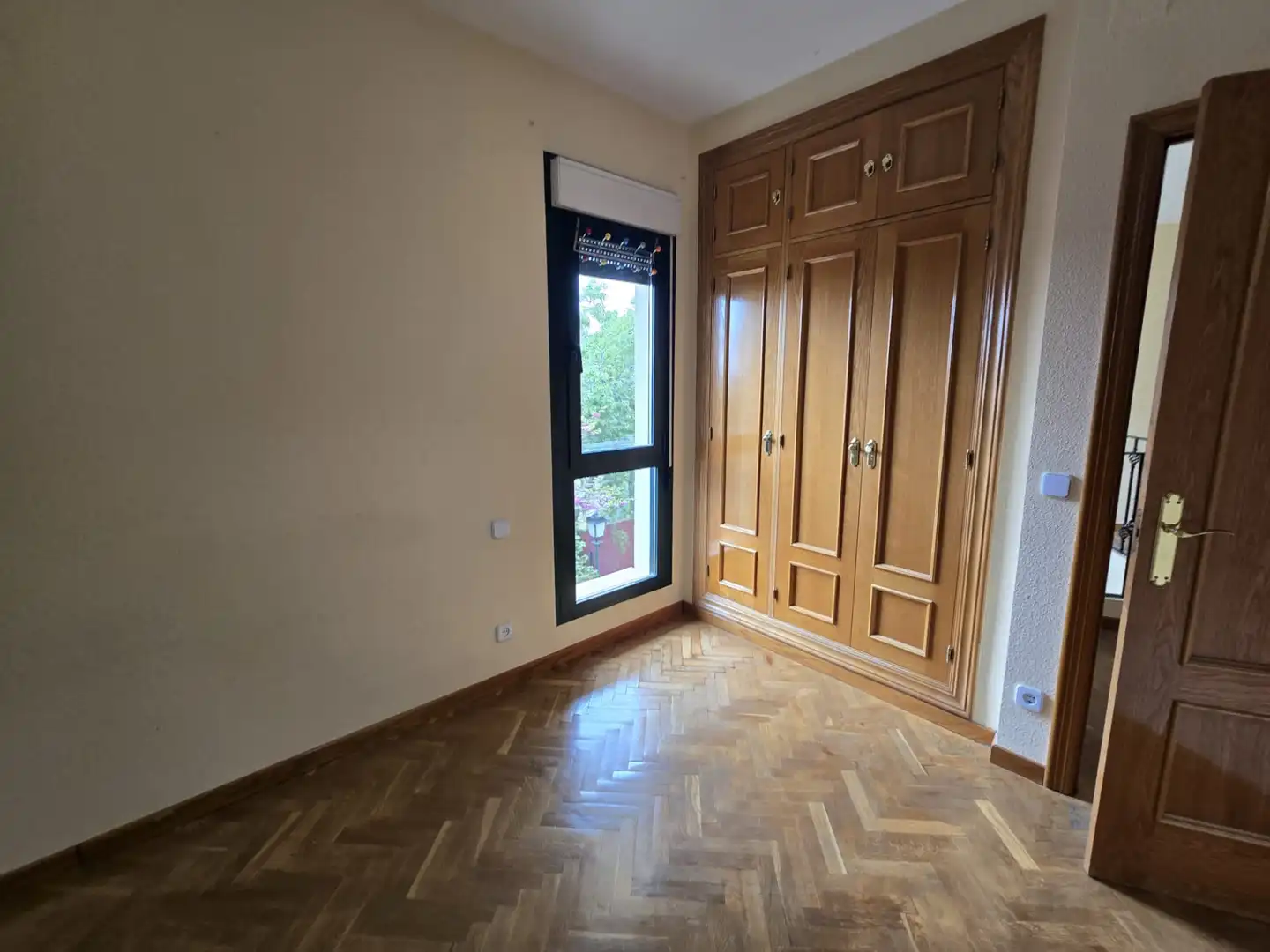 Habitación de Casa o chalet en venta en Morata de Tajuña con Aire acondicionado, Calefacción y Jardín privado