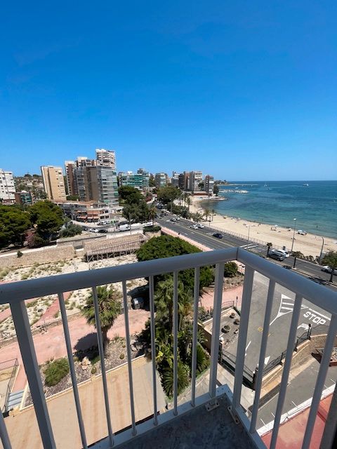 Vista exterior de Pis de lloguer en Alicante / Alacant amb Moblat i Piscina comunitària