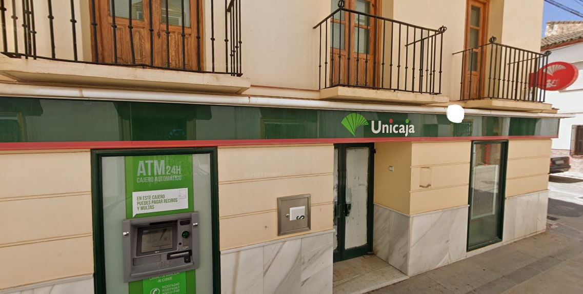 Local en venda a Alfarnate