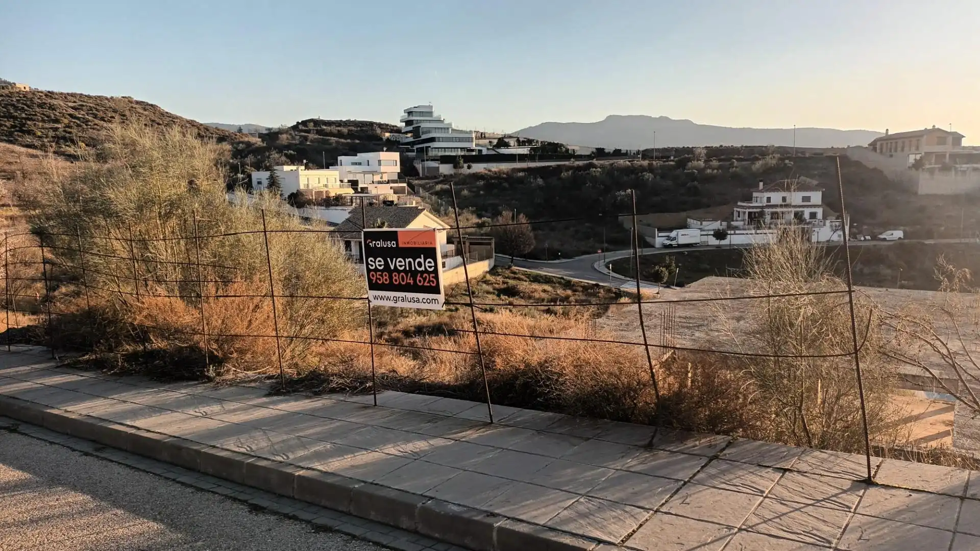 Vista exterior de Casa o chalet en venta en La Zubia