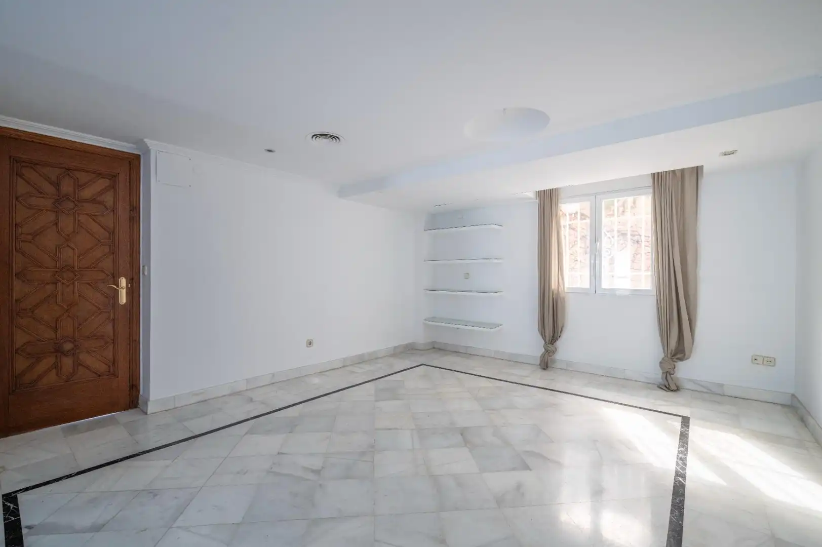 Casa adosada en venta en Granada con Aire acondicionado y Calefacción