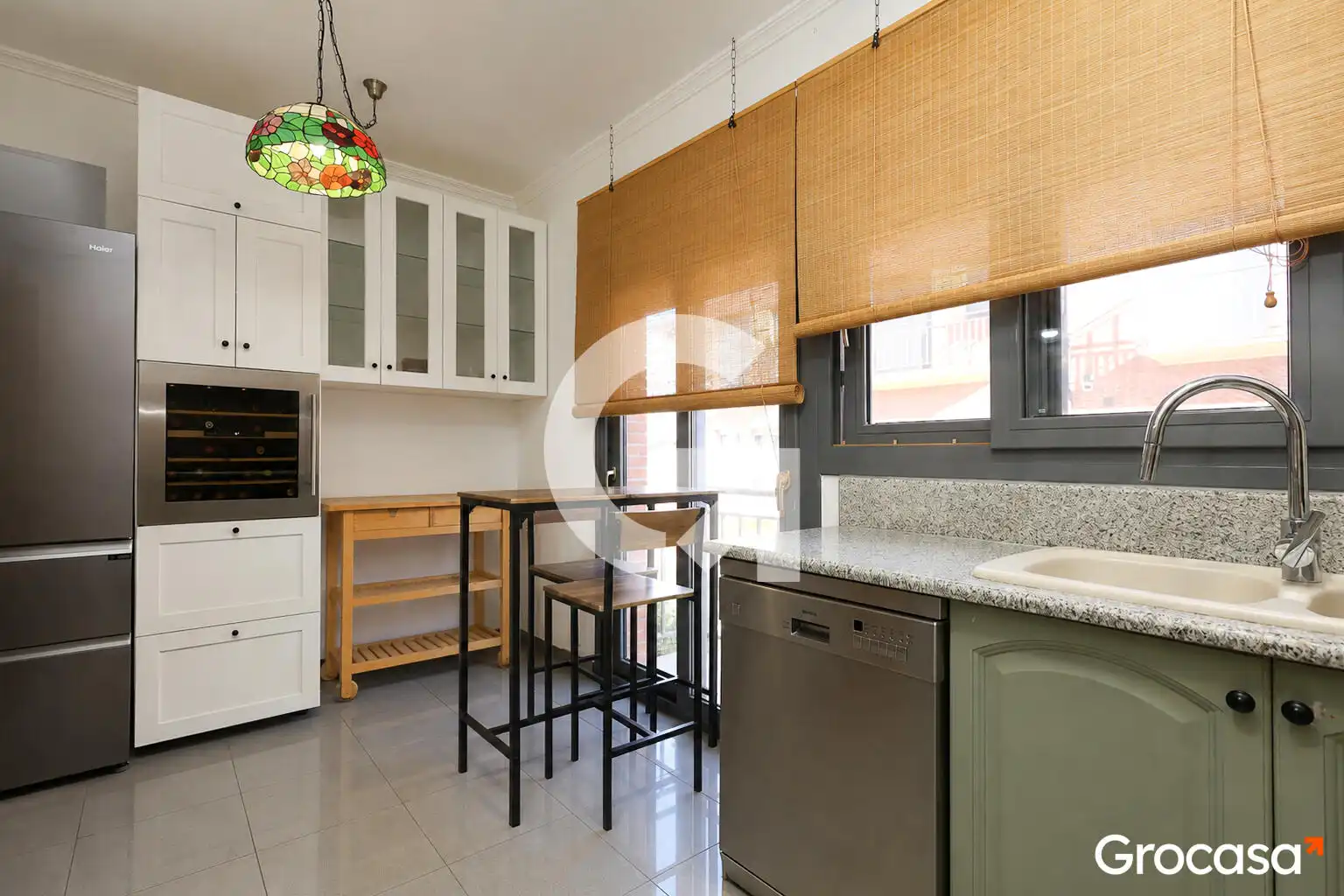 Cocina de Casa adosada en venta en El Prat de Llobregat con Aire acondicionado, Calefacción y Terraza