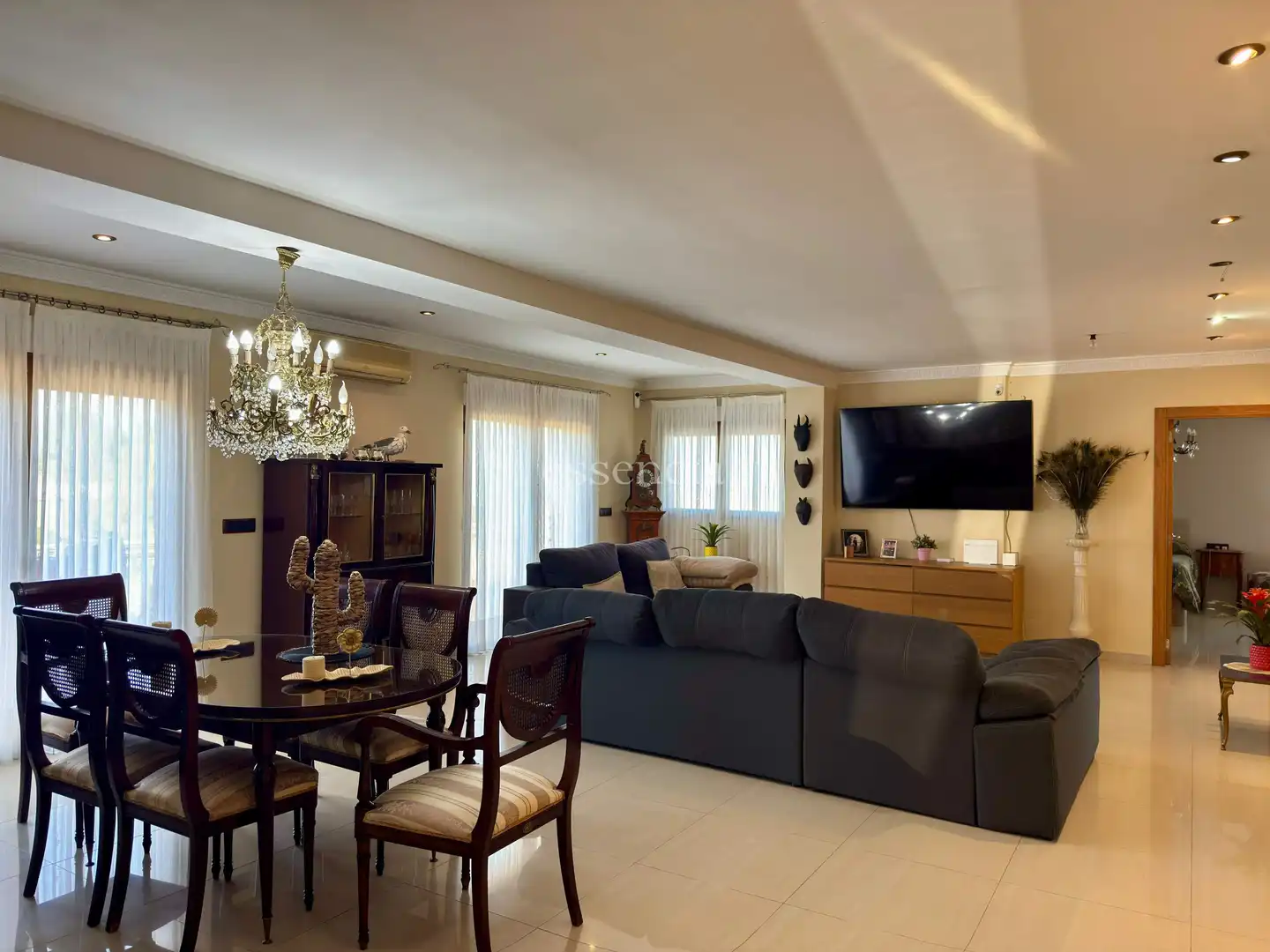Sala d'estar de Casa o xalet en venda en El Real de Gandia amb Jardí privat, Terrassa i Traster