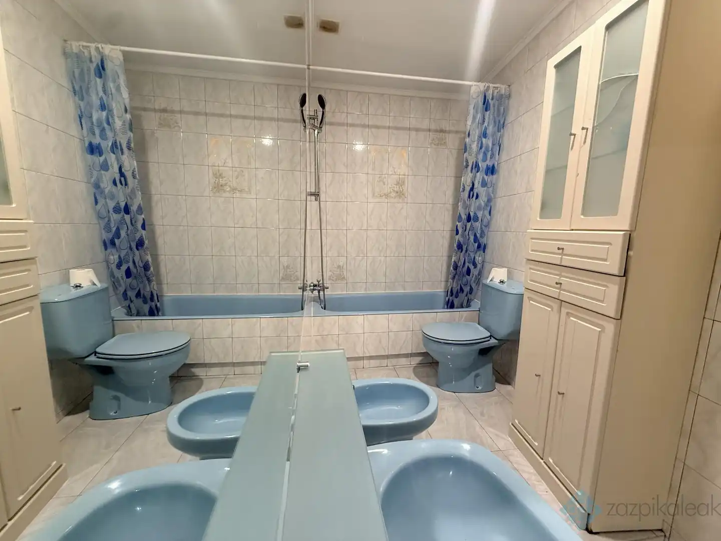 Baño de Piso de alquiler en Bilbao  con Calefacción