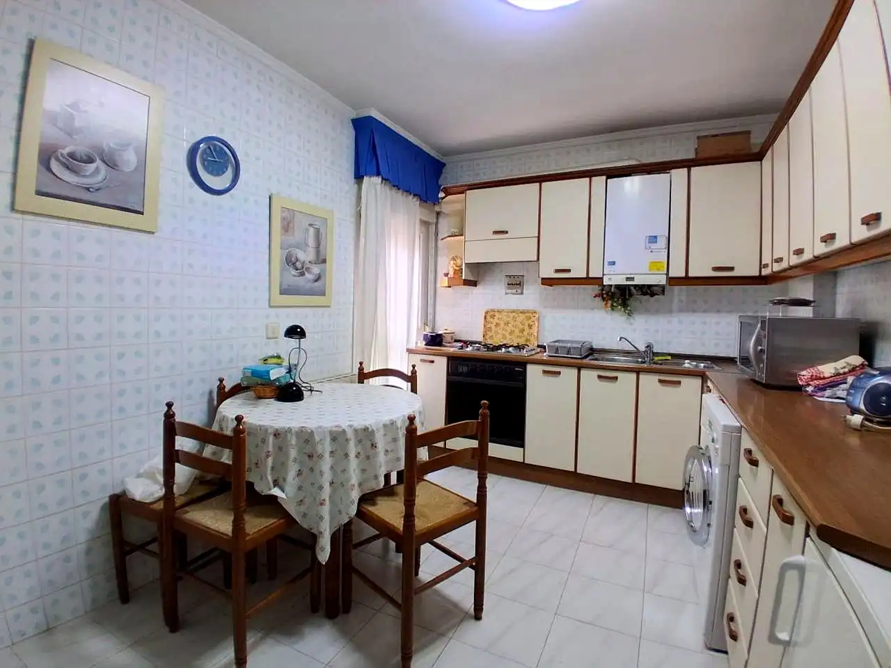 Küche von Wohnung zum Verkauf in Barakaldo  mit Heizung und Balkon