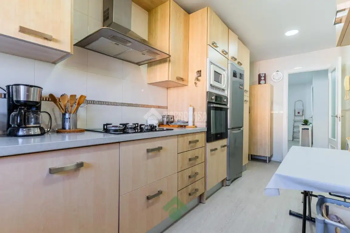 Cocina de Piso en venta en Puerto Real con Terraza y Trastero