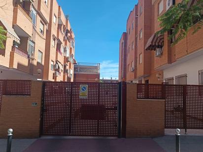 Vista exterior de Pis en venda en  Murcia Capital amb Aire condicionat, Terrassa i Balcó