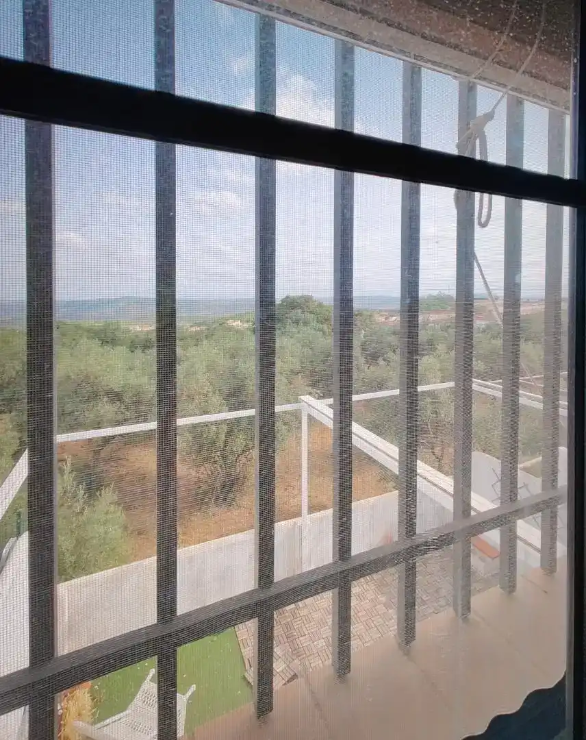 Terrassa de Casa adosada en venda en Higuera de la Sierra amb Aire condicionat i Balcó